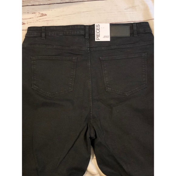 ASOS Pieces Mom Highwaist Slim Black Jeams  50 waist plus size 28 - Picture 6 of 6